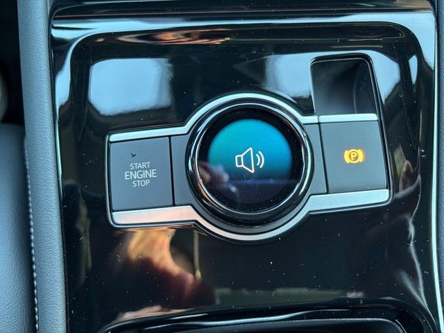 Fahrzeugabbildung Volkswagen Tiguan 1.5eTSI DSG R-Line AHK+PANO+KEYLESS+NAVI+