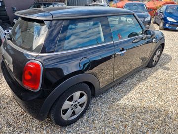 MINI One First - 4