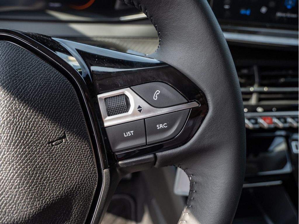 Peugeot 208 - Bild 18