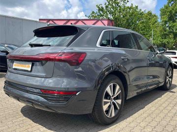 Audi Q8 e-tron - 7