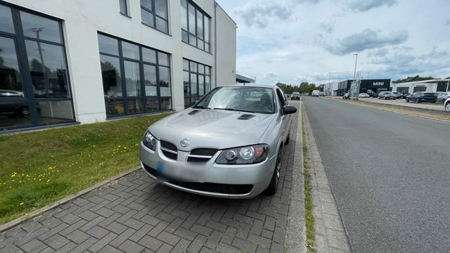 Nissan Almera N16