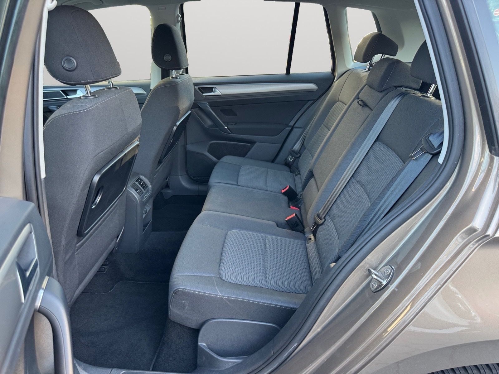 Fahrzeugabbildung Volkswagen Golf Sportsvan VII Comfortline BMT/Start-Stopp
