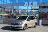 Volkswagen Touran 1.5 TSI DSG Join ACC LED AHK RFK Allwett. - mit Benzin-Antrieb: Beige, Scheckheftgepflegt