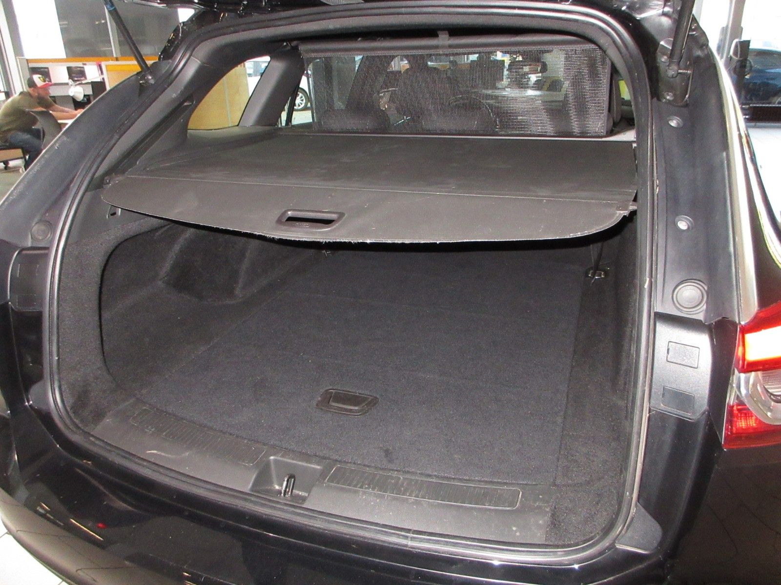 Fahrzeugabbildung Opel Insignia B ST 1.5D LED/NAVI/PDC/SHZ/LHZ
