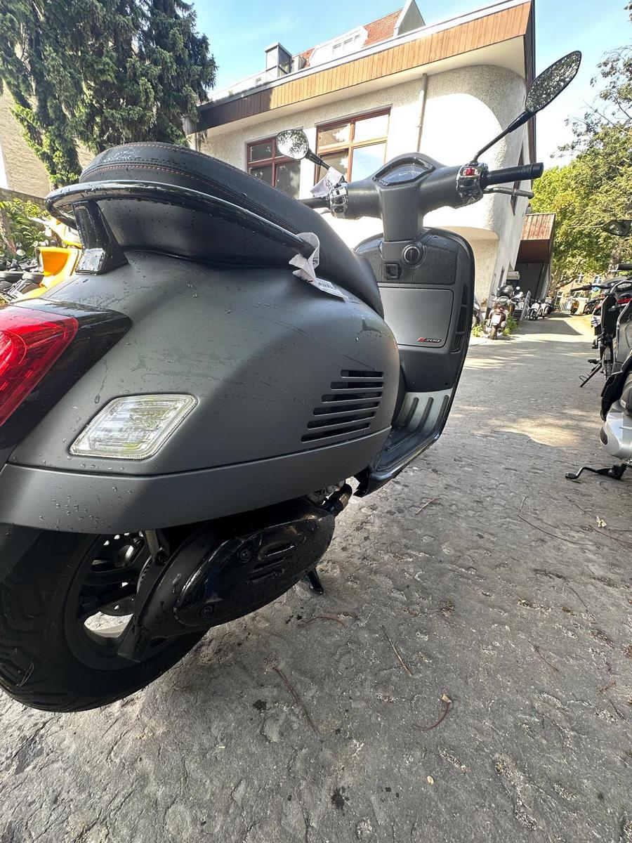 Vespa GTS SuperSport 300 ABS ASR LED KEYLESS