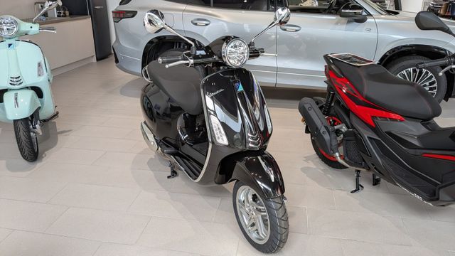 Vespa PRIMAVERA 125 NERO CONVINTO