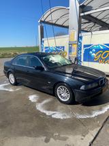 BMW 525i A -