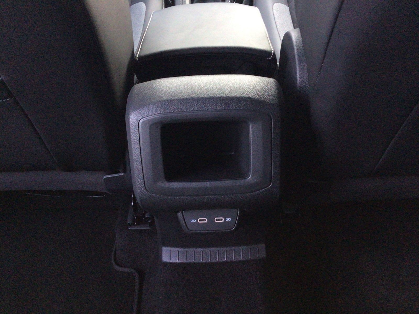 Volkswagen T-Cross - Bild 15