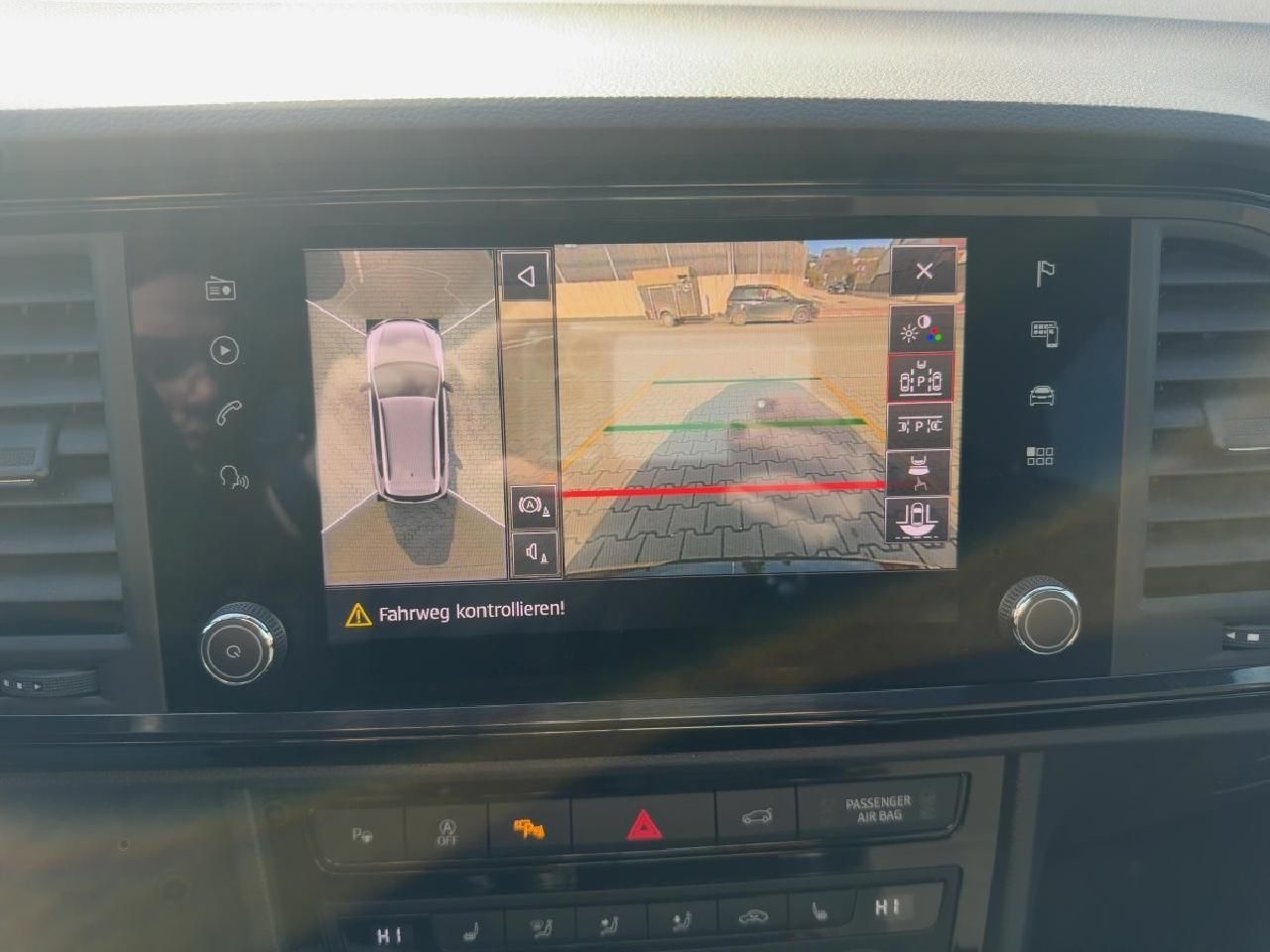 Fahrzeugabbildung CUPRA Ateca 2,0 TSI Basis 4Drive 300PS *inkl AHK+Pano*