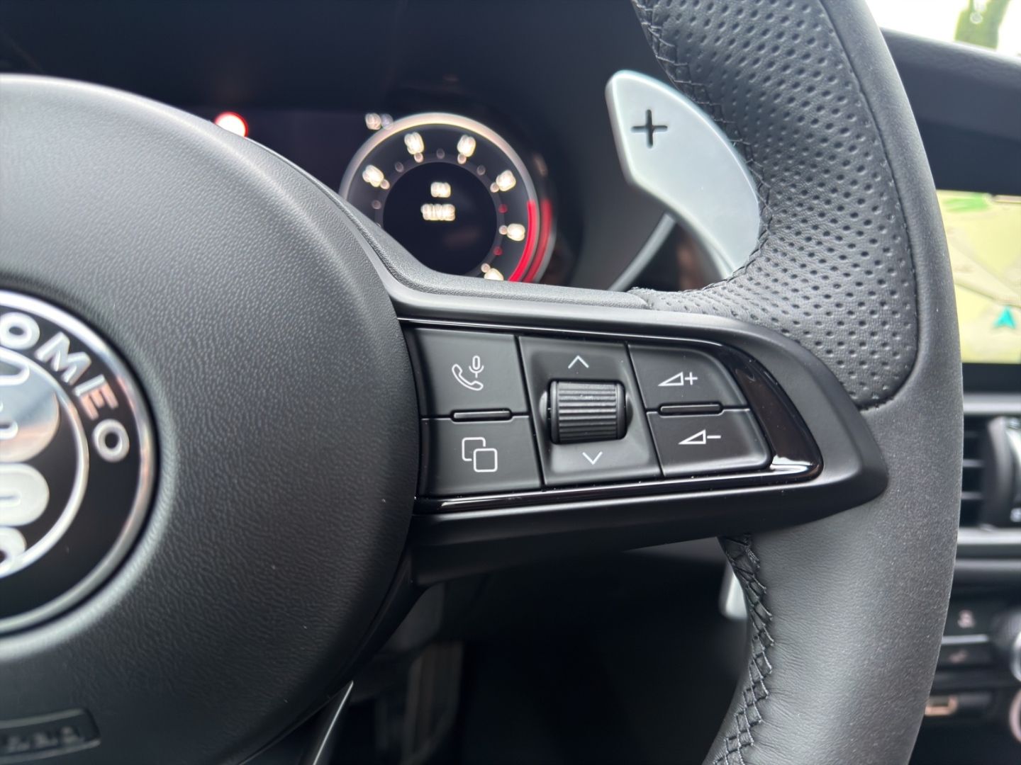 Alfa Romeo Giulia - Bild 16