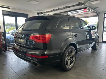 Audi Q7 - 8