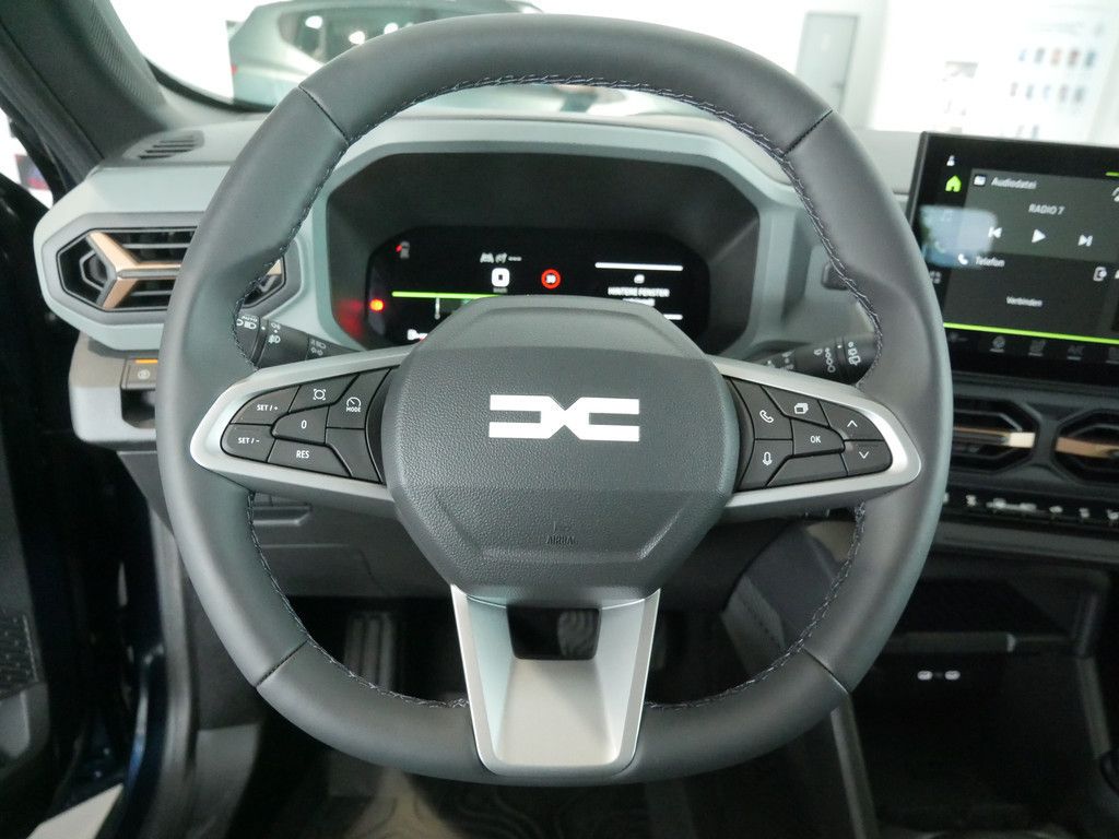 Fahrzeugabbildung Dacia Bigster Extreme TCe 140