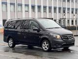 Mercedes-Benz Vito LANG 116CDI 7G NAVI PDC RFK AHK 9 Sitzer. - Mercedes-Benz: Sitzer 9
