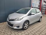 Toyota Yaris 1.3 Autom.  Life, Kamera. 1 Hand - Toyota Yaris Gebrauchtwagen in München