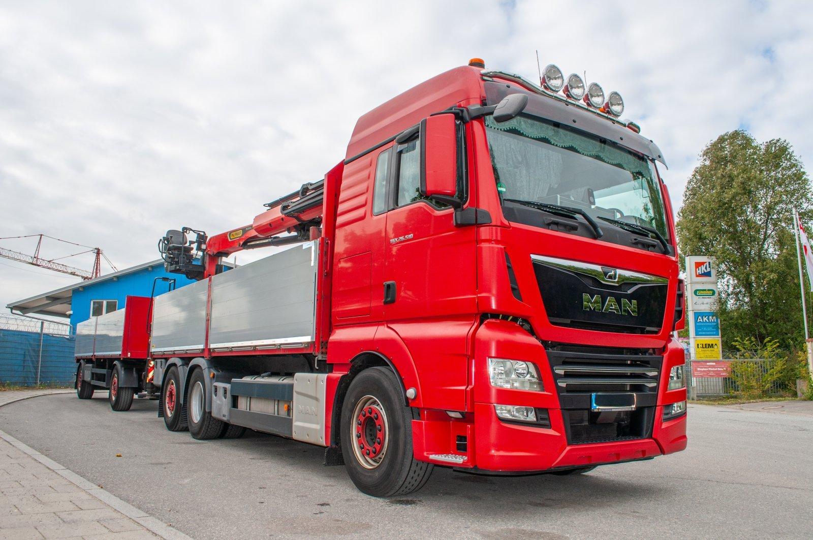 MAN TGX 26.510 PK 20.501L TEC3 + Schwarzmüller T-Ser