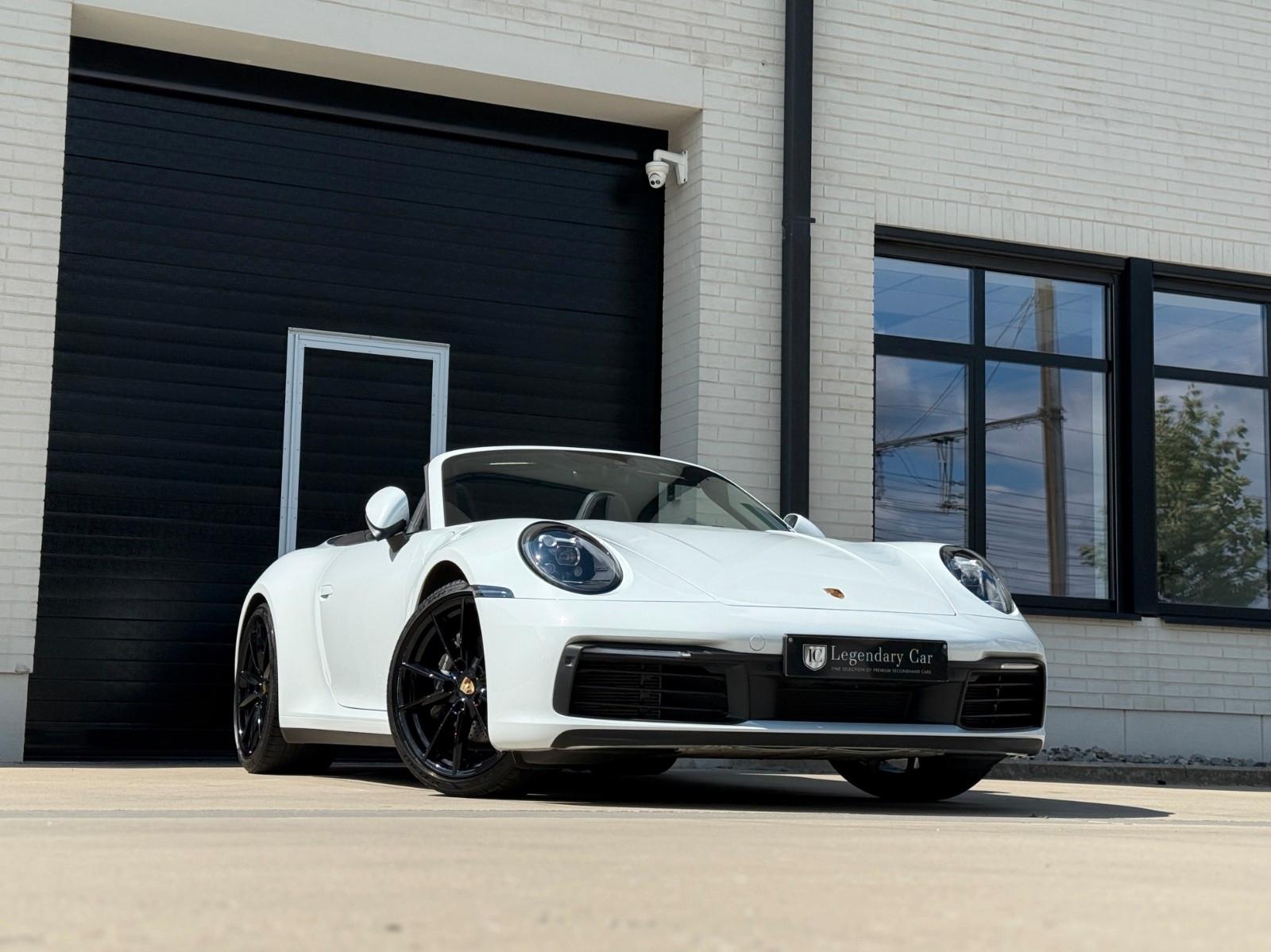 Porsche 992 Carrera Cabriolet