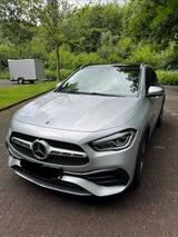 Mercedes-Benz GLA 250 4MATIC DCT - AMG-Line, Panoramadach - gebrauchte Mercedes-Benz GLA 250 aus dem Jahr 2022
