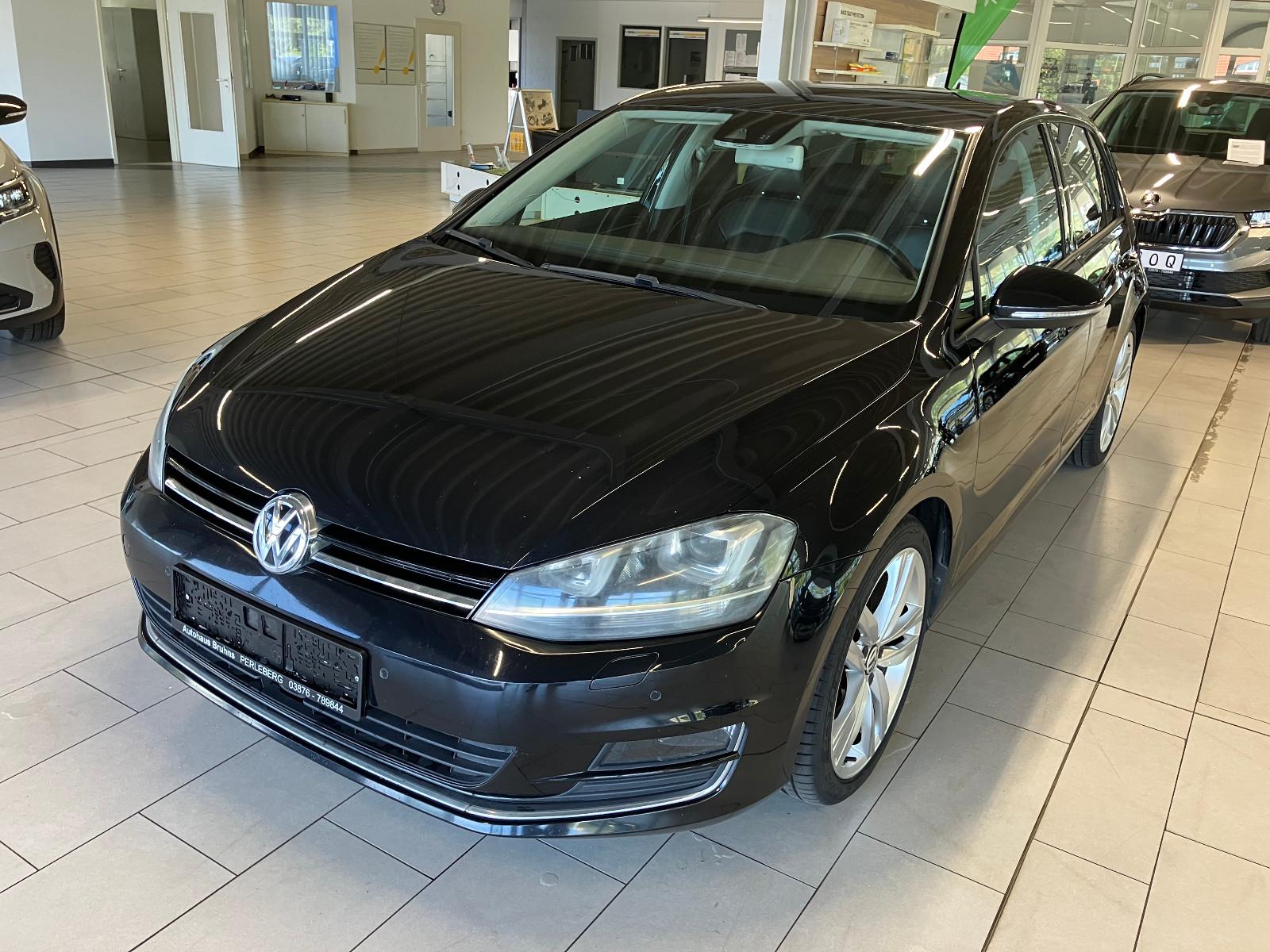 Volkswagen Golf VII Lim. Highline Navi, Leder, Sitzh., 18Z.