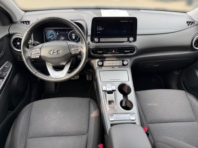 Fahrzeugabbildung Hyundai KONA Edition 30+ 2WD +KLIMA+RFK+NAVI+SHZ+PDC+UVM