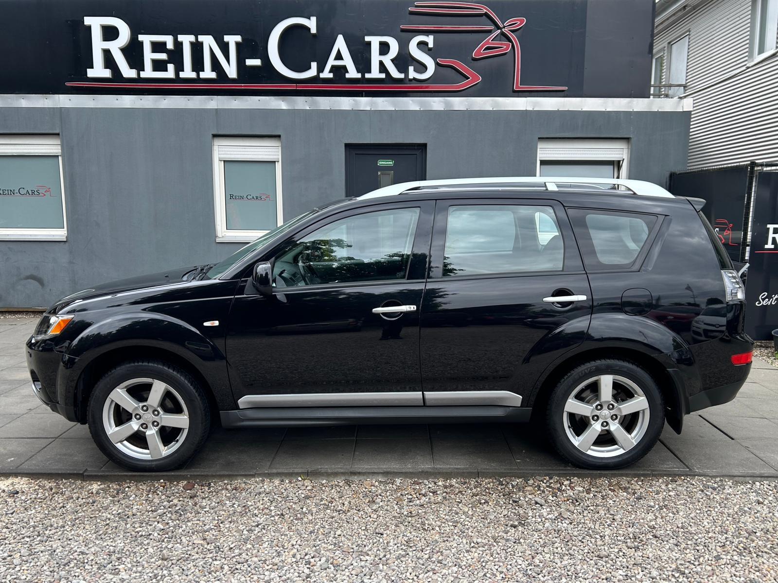 Mitsubishi Outlander 2.4 Instyle/KEYLESS/S-DACH/LPG/LEDER/