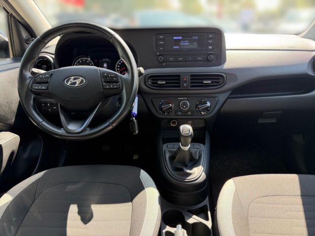 Fahrzeugabbildung Hyundai i10 1.0 Select +KLIMA+RADIO+TEMPOMAT+BLUETOOTH+U