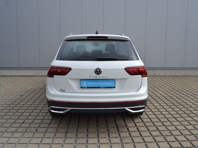 Tiguan 2.0 TDI DSG Elegance AHK/18-ZOLL/MATRIX/N