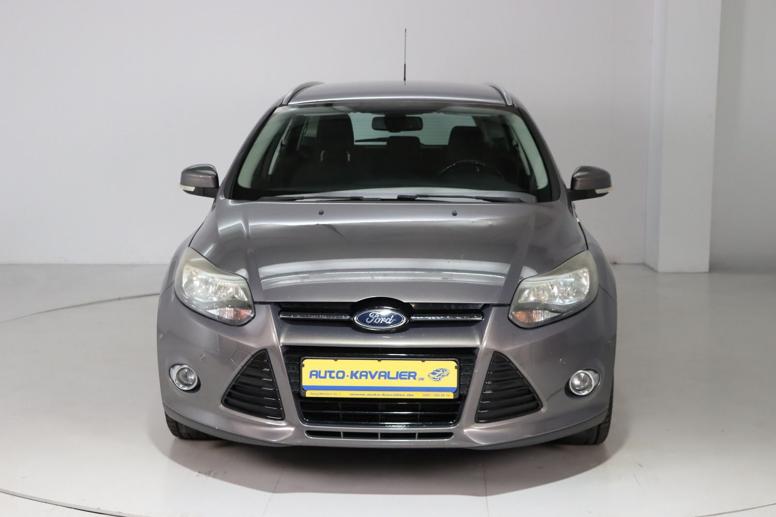 Fahrzeugabbildung Ford Focus 1.6 EcoBoost Turnier Parkassist. * Keyless