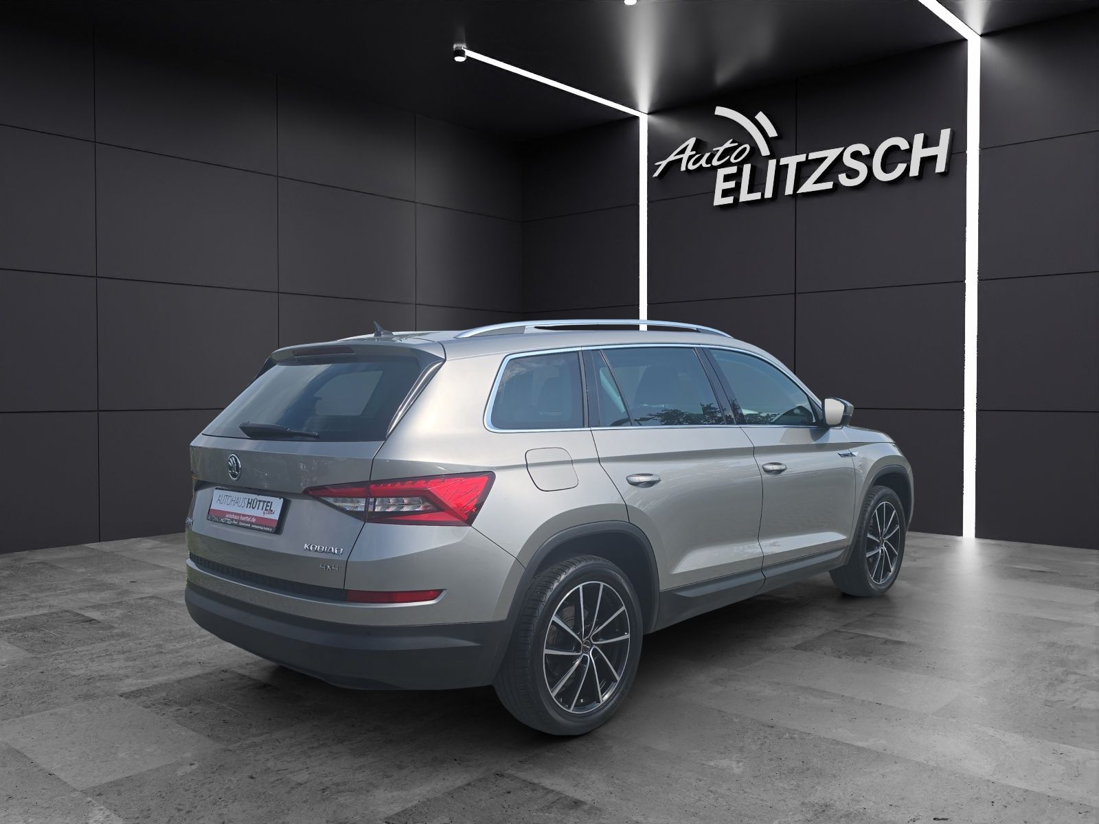Fahrzeugabbildung SKODA Kodiaq Style 4x4 LED Navi ACC AHK DCC SHZ