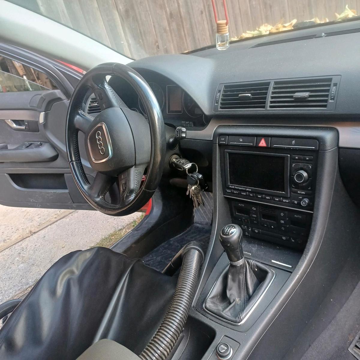 Audi A4 2007 — photo 6