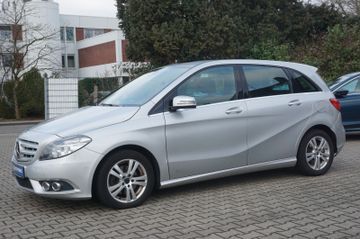 Mercedes B 200 - 1