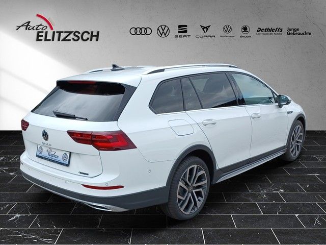 Fahrzeugabbildung Volkswagen Golf VIII Variant TDI Alltrack 4M DSG Navi Matri