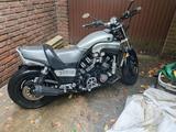 Yamaha Vmax 1200 mit zahlreichem Zubehör - Offers