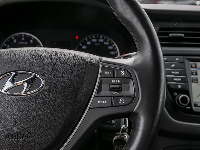 Hyundai i20 YES! Plus Kamera Pano. Spurhalteassistent