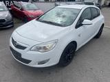 Opel Astra J Lim. 5-trg. 150 Jahre Opel/Euro5 - Opel Astra mit Benzin-Antrieb: 150 Jahre