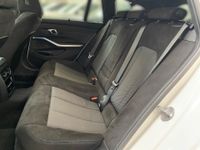 BMW 330 - Vorschau Bild 12