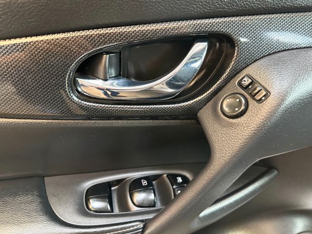 Nissan X-Trail N-Vision *TÜV Neu*Navi*Pano*