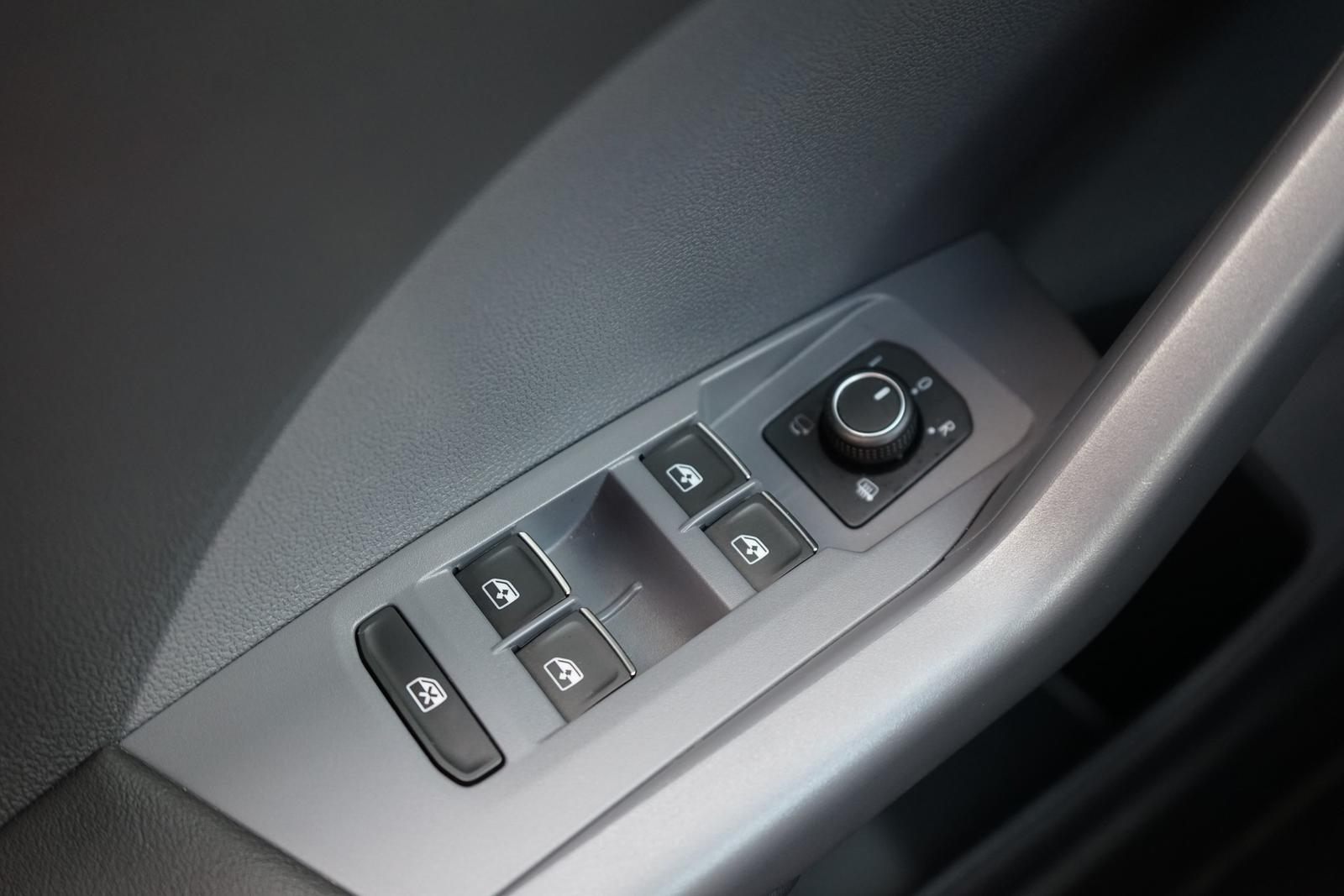 Volkswagen T-Cross 1.5 TSI DSG ACC Sitzheizung DAB, миниатюра 20