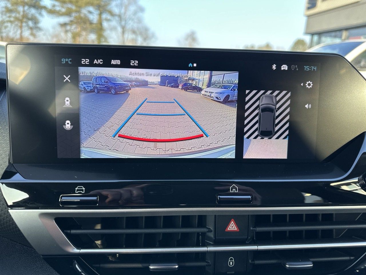 Fahrzeugabbildung Citroën C4 Benziner 130 Automatik MAX