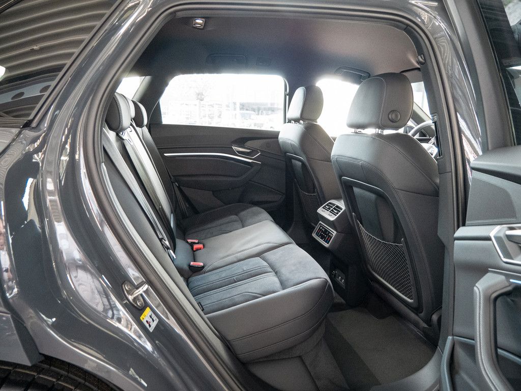 Audi Q8 S line 50 e-tron quattro STANDHZ. LUFTF. ACC foto 8