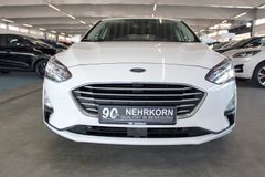 Fahrzeugabbildung Ford Focus COOL & CONNECT Klima LED RFK Winter Paket