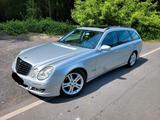 Mercedes-Benz Mercedes E-Klasse 211 220cdi Avantgarde 1.... - Mercedes-Benz 220