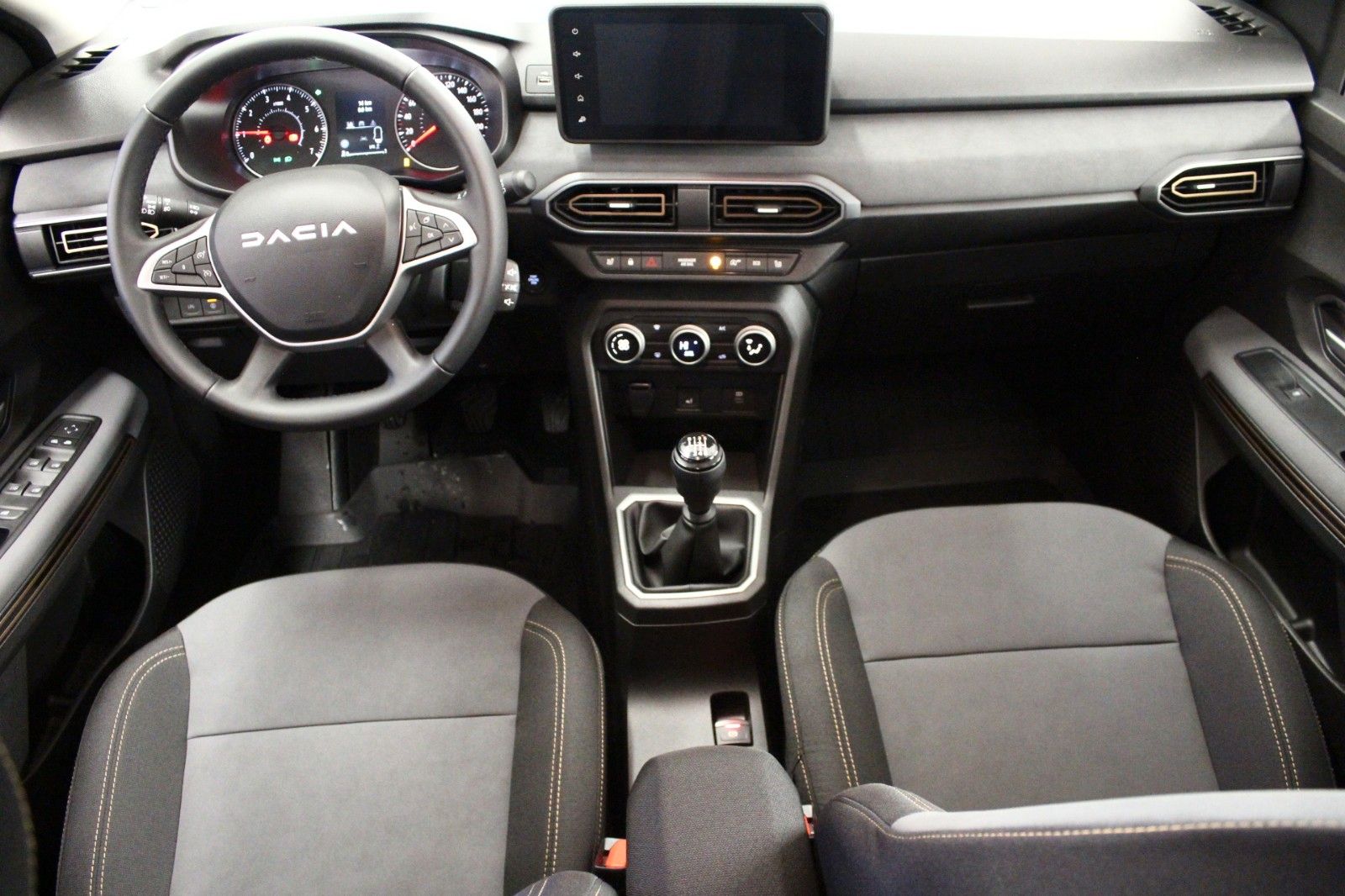 Fahrzeugabbildung Dacia Jogger Eco-G 100 Extreme+ 5-Sitzer *15240*