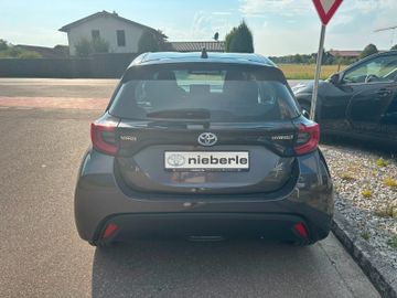 Toyota Yaris - 5