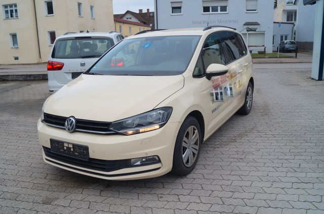 Volkswagen Touran 2.0 TDI SCR DSG,1.HAND,7-Sitzer,TOP Zust