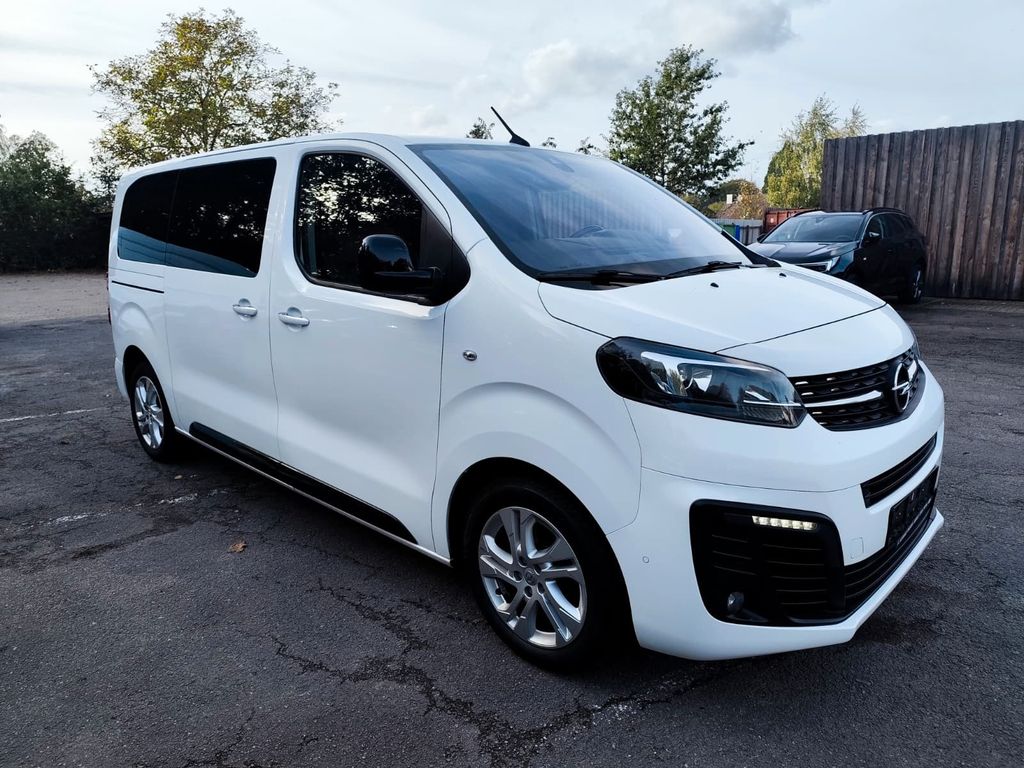 Image of Opel Zafira Life