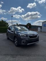 Subaru Forester 2.0 *Vollausstattung* *1. Hand* - Subaru Forester in Duisburg