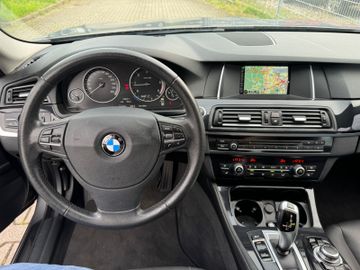 BMW 520 - 12