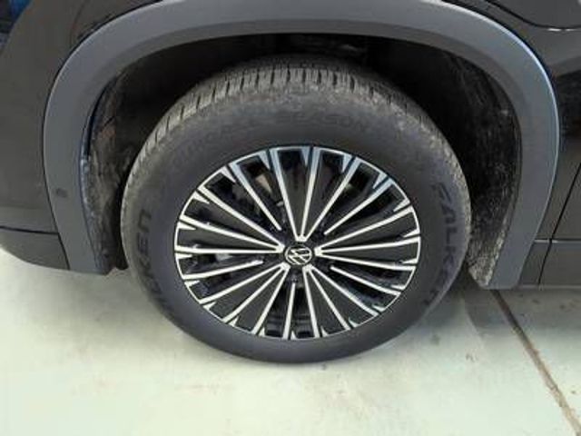 Tayron 1.5 TSI DSG Hybrid ELEGANCE AHK+LED+NAVI+