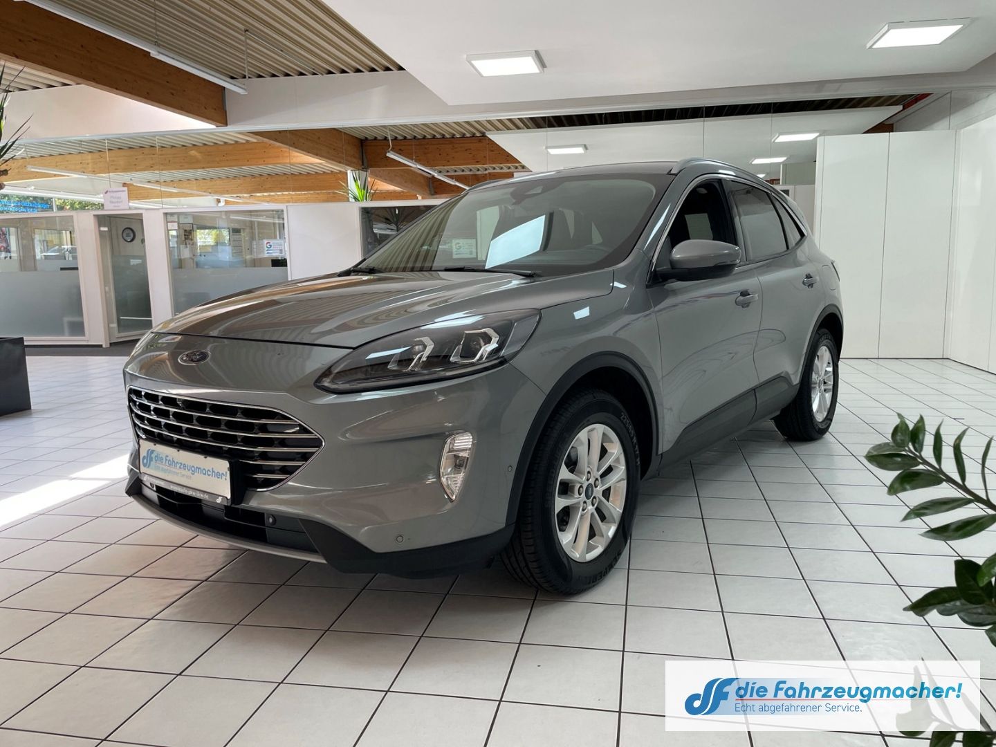 Fahrzeugabbildung Ford Kuga Titanium X 2.0*EXPORT HUD Navi Digitales Co