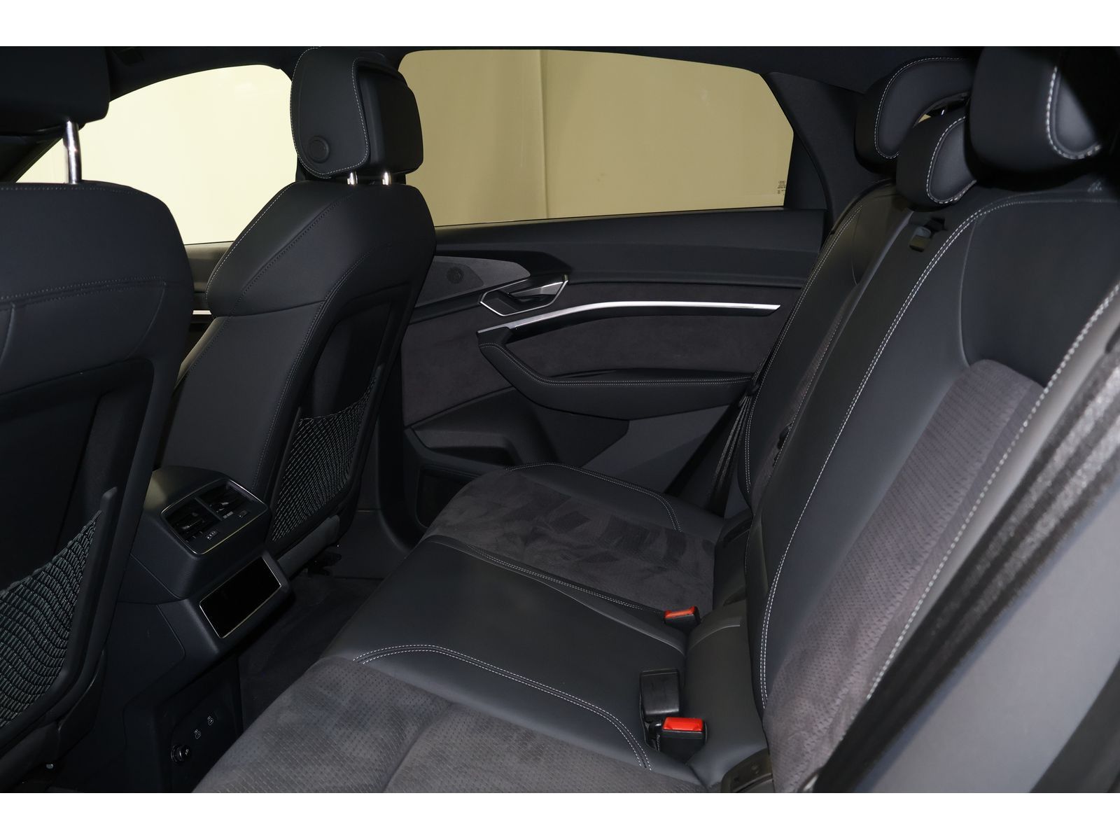 Audi Q8 e-tron - Bild 12